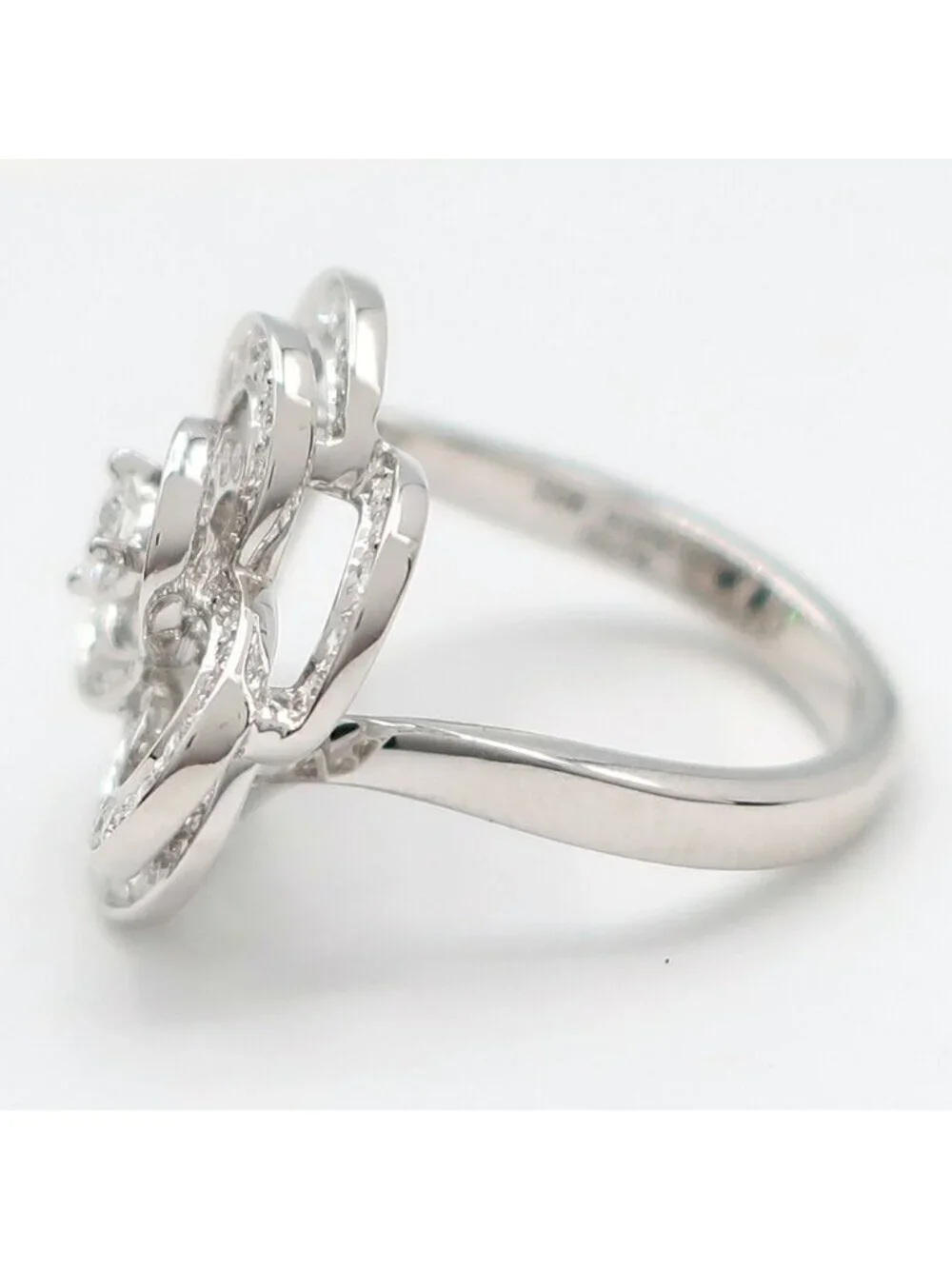 Chanel Ten Ring Camellia Diamond 750 18k White Gold